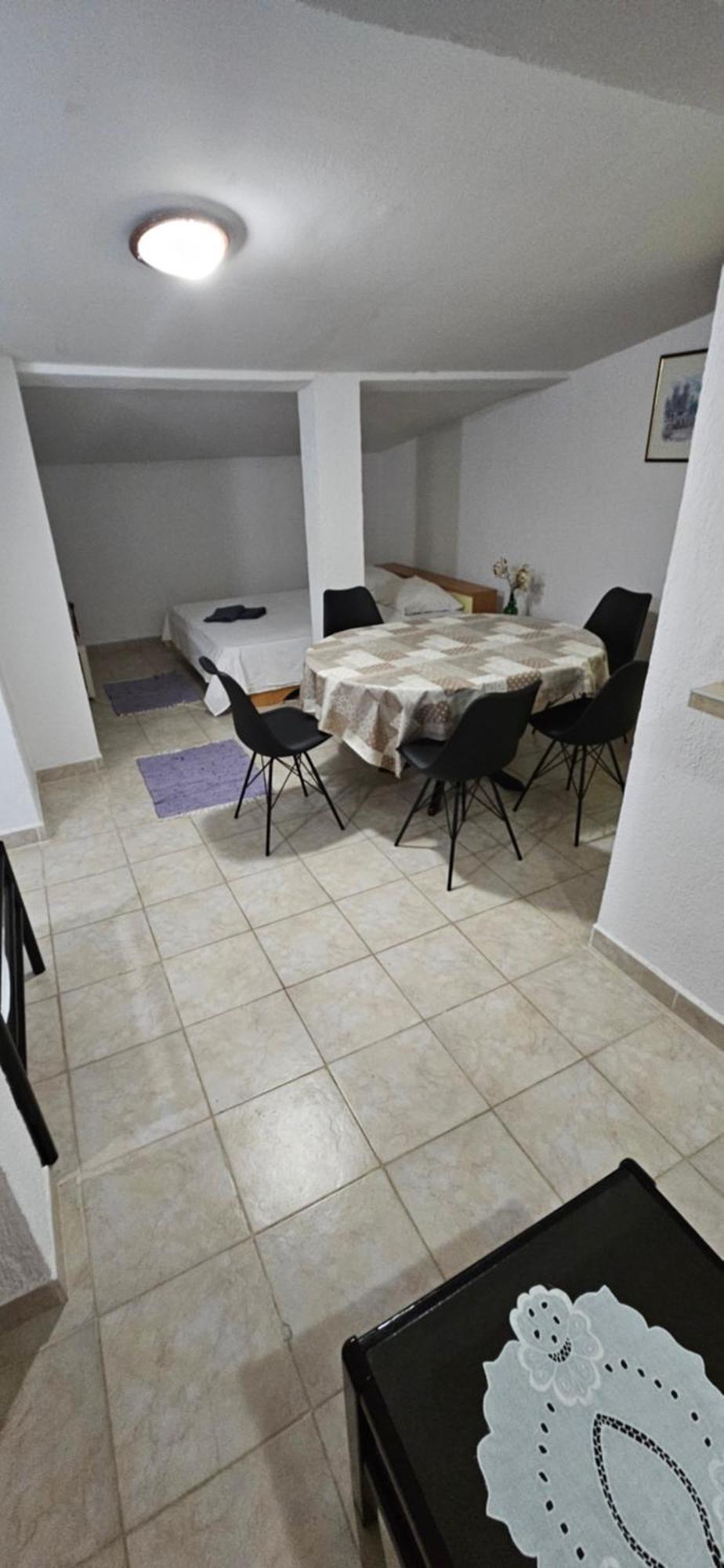 Apartments Hugo Malinska Room photo